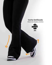 Cargar imagen en el visor de la galería, Enterizo Negro Antitransparencia
